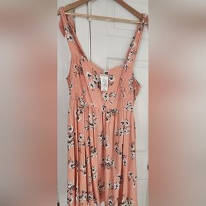 Torrid NWT pink floral dress